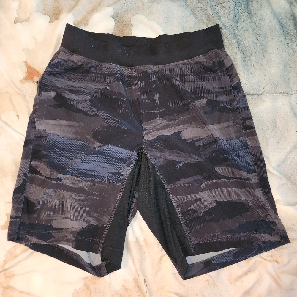 Mens Lululemon shorts
